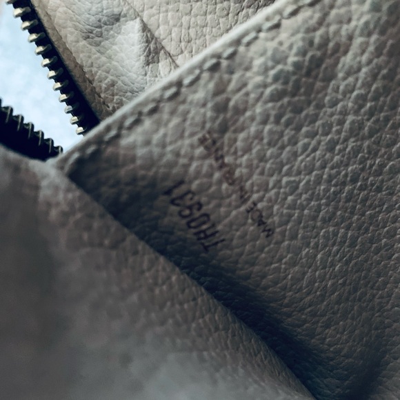 Louis Vuitton Trousse 28 - Picture 5 of 10